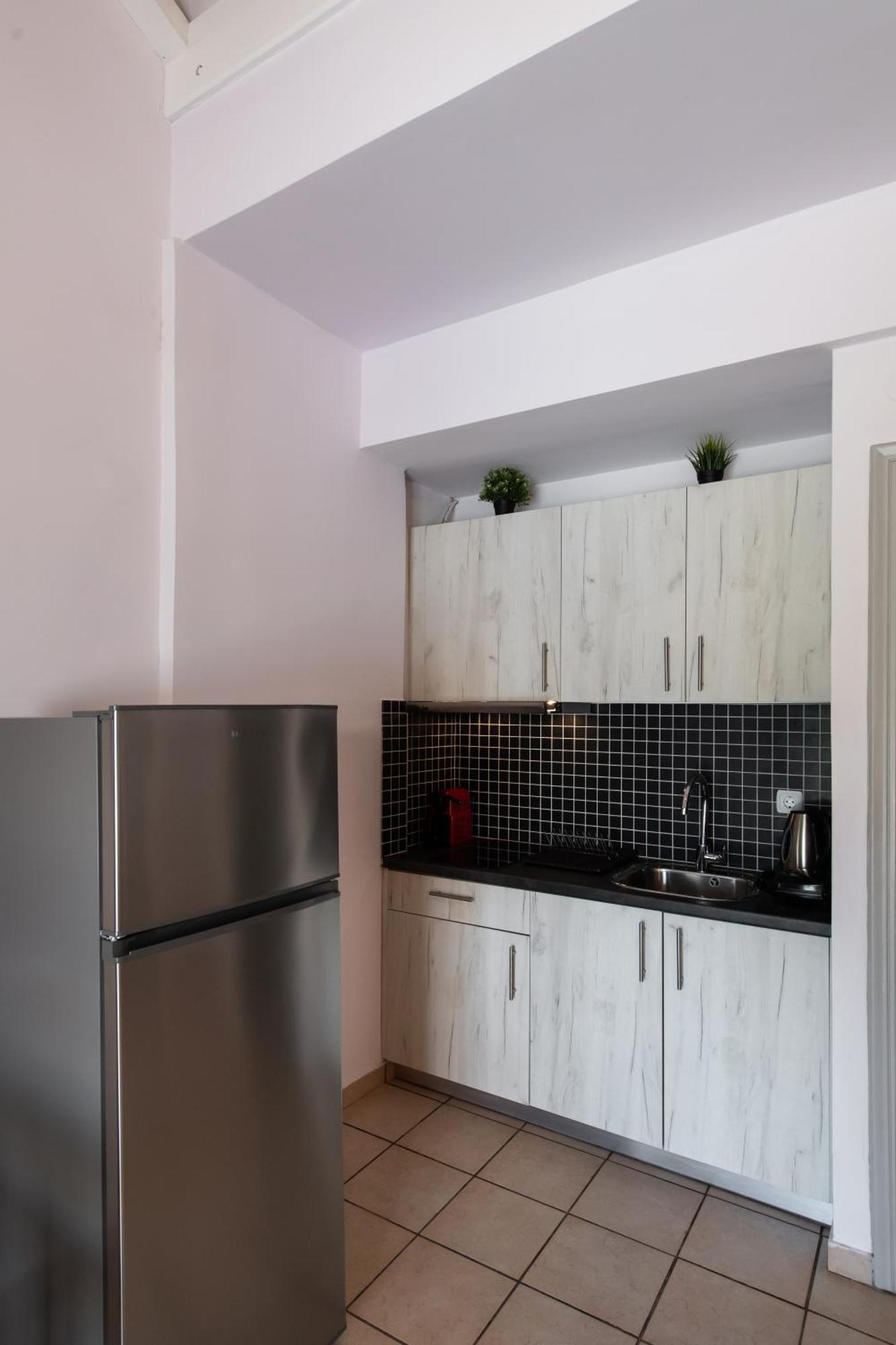 Drakatos Apartments Vasilikí Exteriör bild